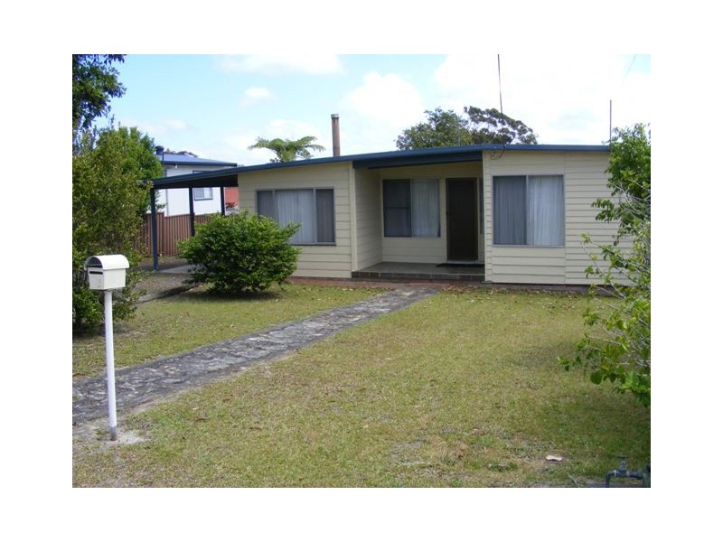 11 Pelican Street, Sanctuary Point NSW 2540