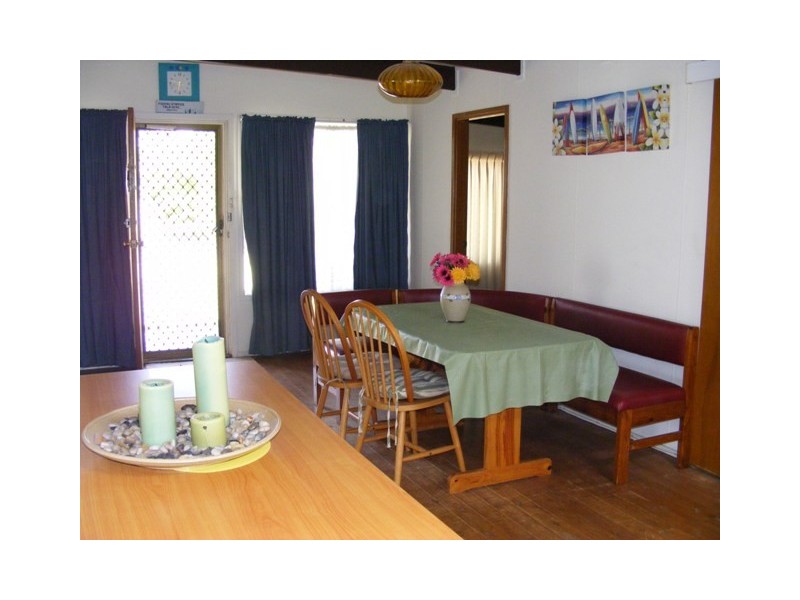 11 Pelican Street, Sanctuary Point NSW 2540