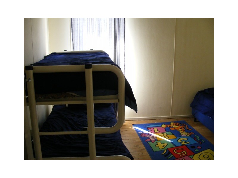 11 Pelican Street, Sanctuary Point NSW 2540