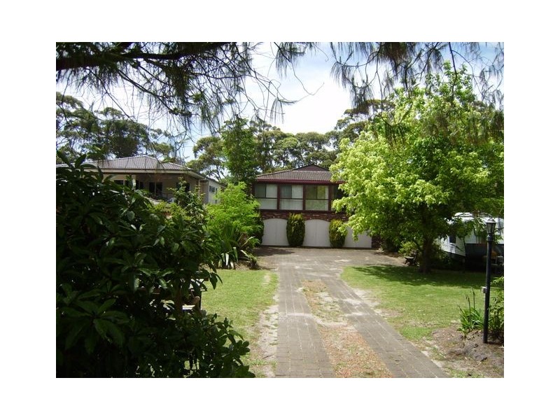 164 Elizabeth Drive, Vincentia NSW 2540