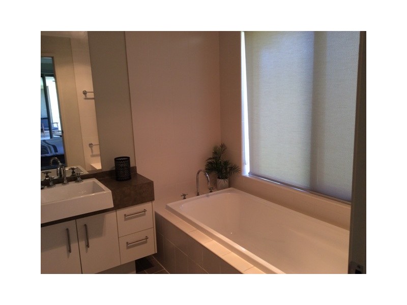 Sanctuary Point NSW 2540