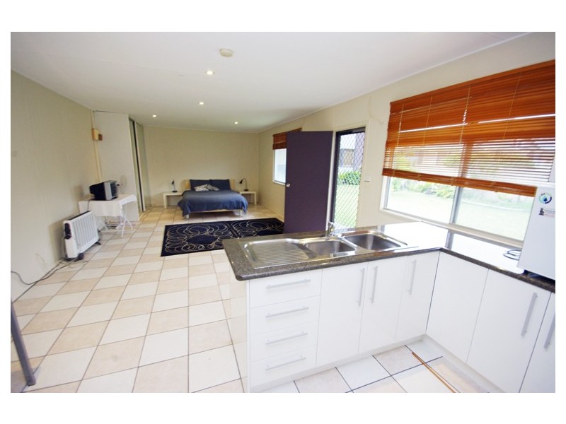 43 Lennox Road, Callala Beach NSW 2540