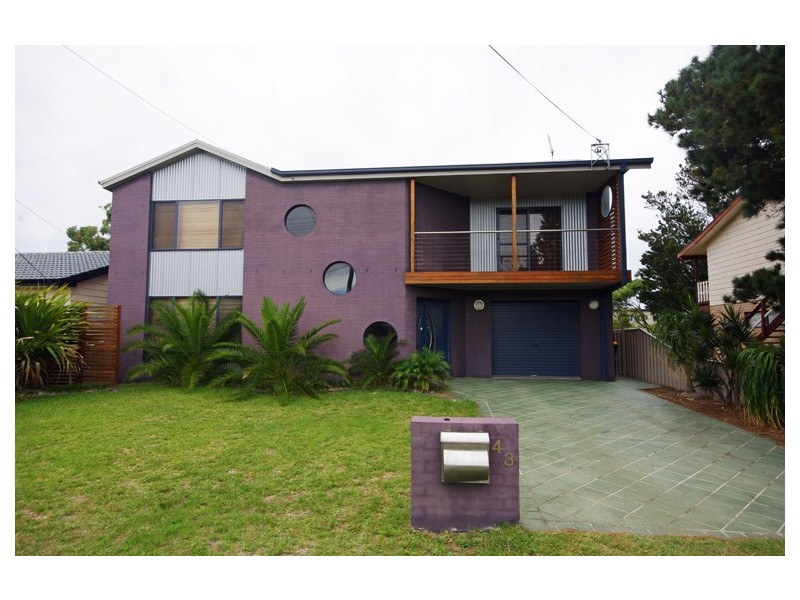43 Lennox Road, Callala Beach NSW 2540