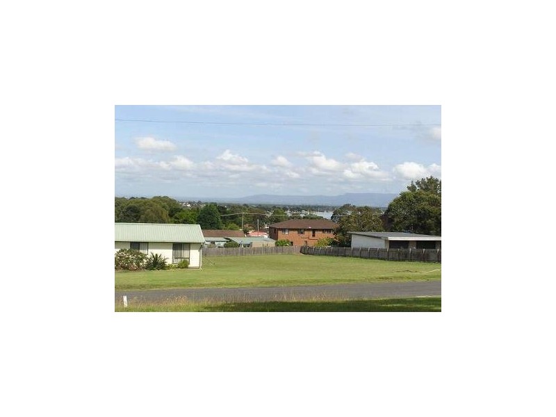 15 Ophir Street, Orient Point NSW 2540