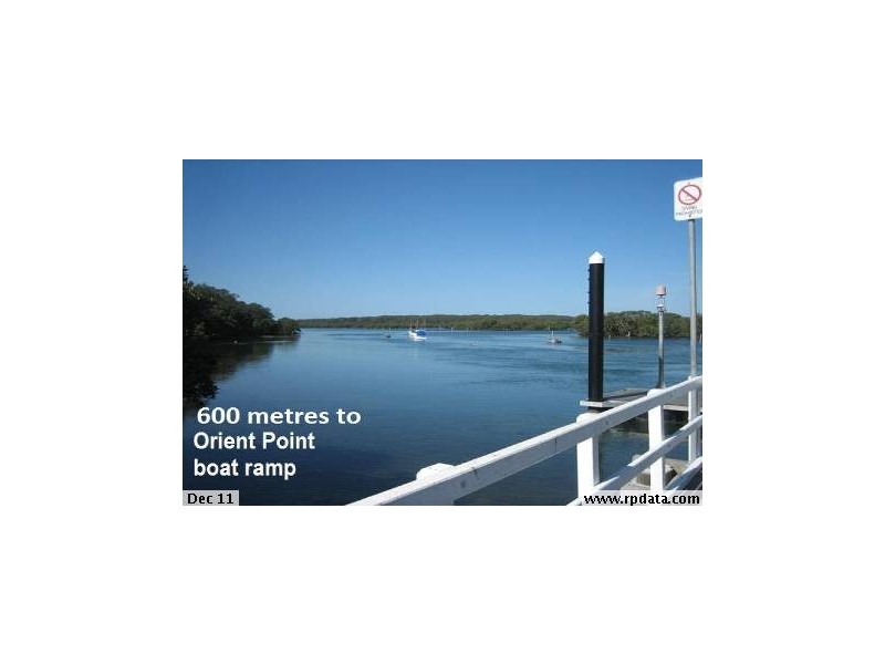 15 Ophir Street, Orient Point NSW 2540