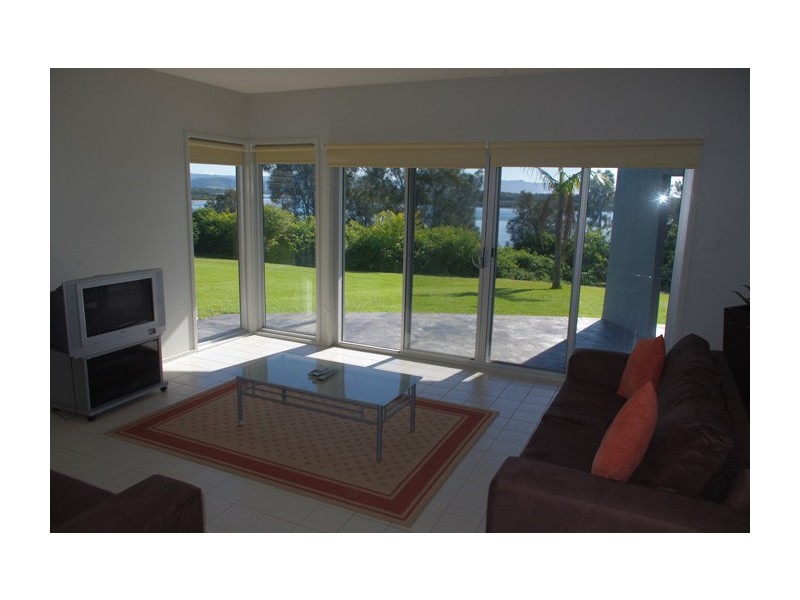 83 Orama Crescent, Orient Point NSW 2540