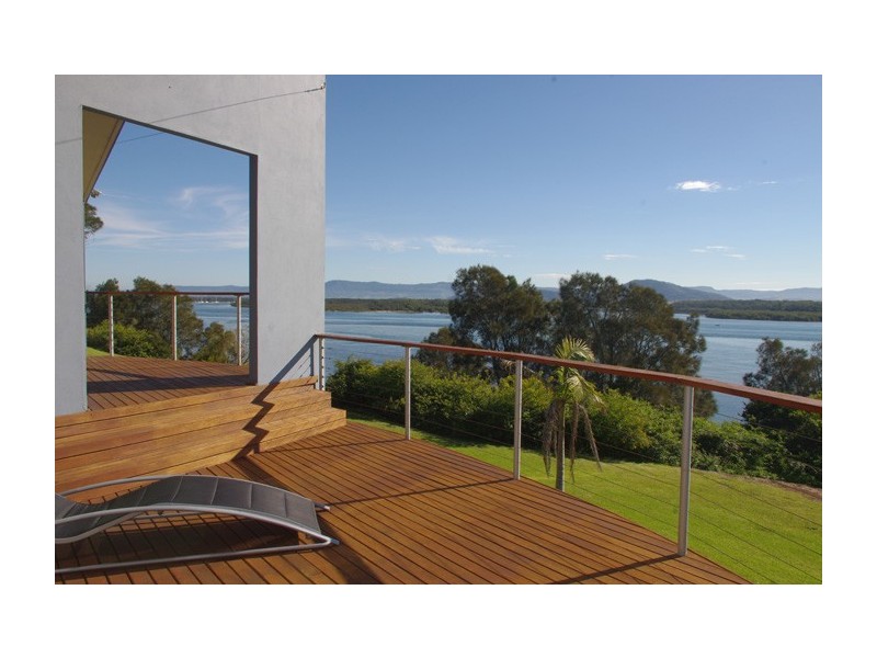 83 Orama Crescent, Orient Point NSW 2540