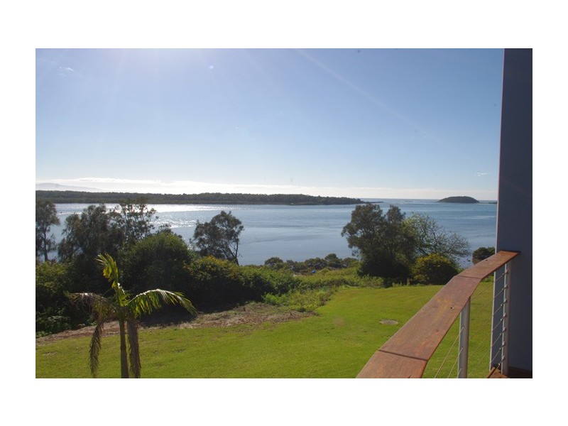 83 Orama Crescent, Orient Point NSW 2540