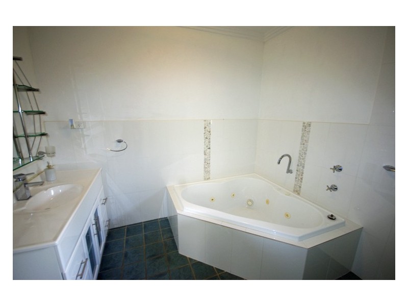 68 Orama Crescent, Orient Point NSW 2540