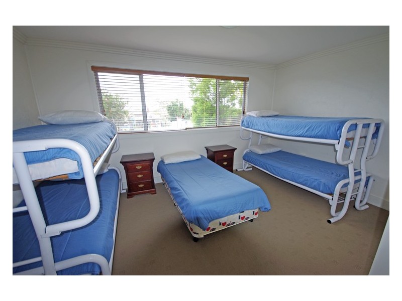 68 Orama Crescent, Orient Point NSW 2540