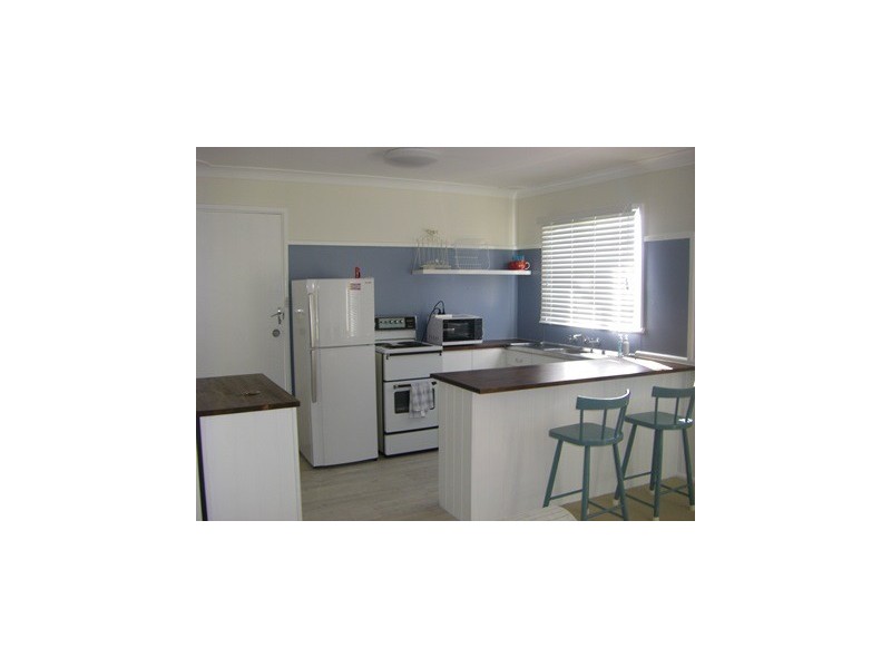 15 Prince Edward Avenue, Culburra Beach NSW 2540