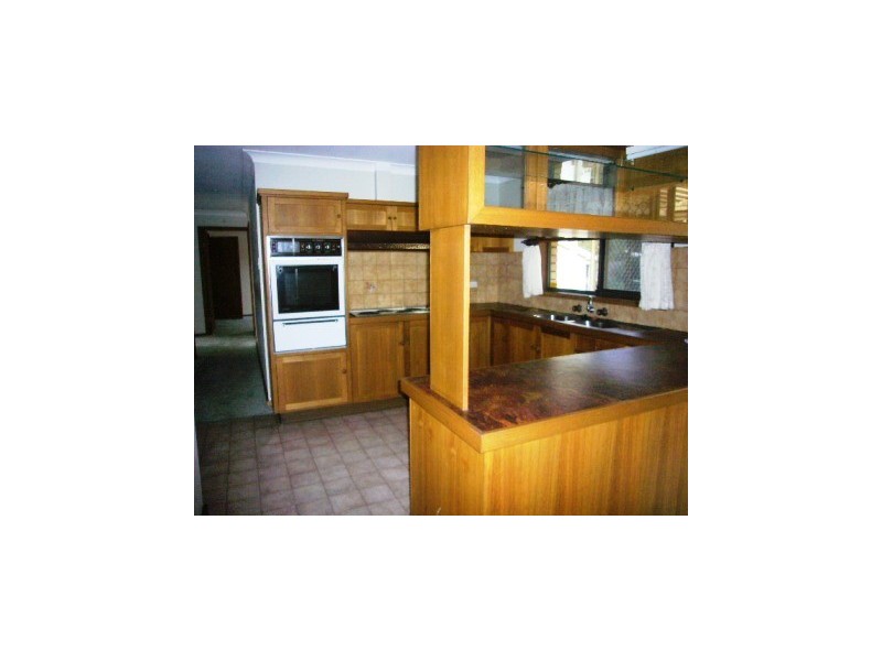 6 Kevin  Crescent, St Georges Basin NSW 2540