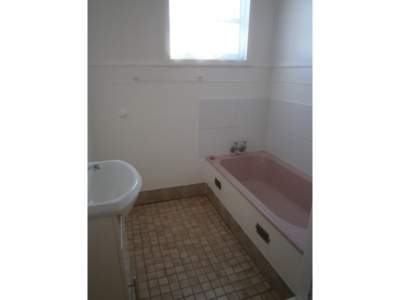 11 Otway Street, Orient Point NSW 2540