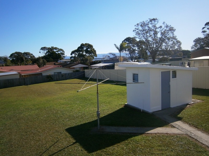 11 Otway Street, Orient Point NSW 2540