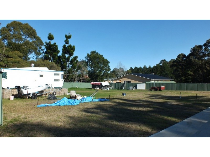 17 The Basin Road, St Georges Basin NSW 2540