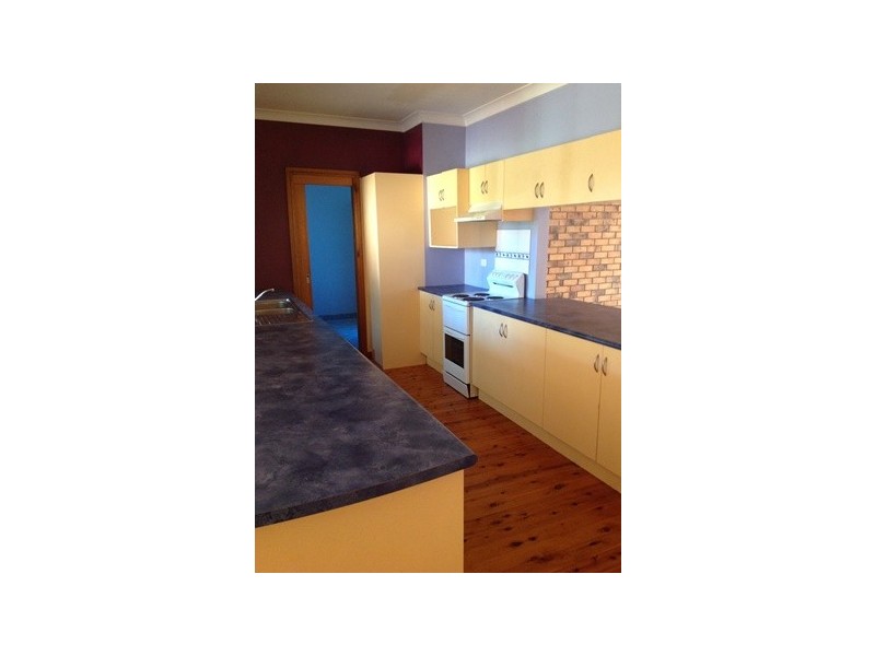 5 MacGibbon Pde, Old Erowal Bay NSW 2540