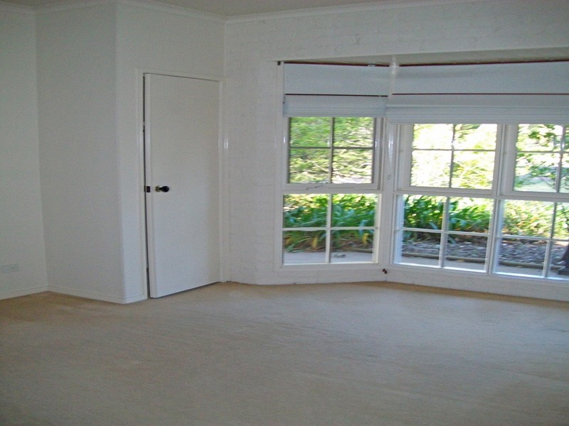 14 BIMBIMBIE AVENUE, Bangalee NSW 2541