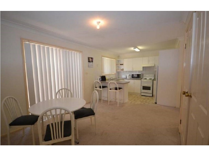5/2 MALEEN STREET, Bomaderry NSW 2541