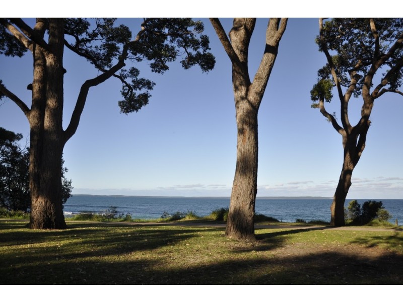 4/9 Beach Street (Winnima Lane), Huskisson NSW 2540