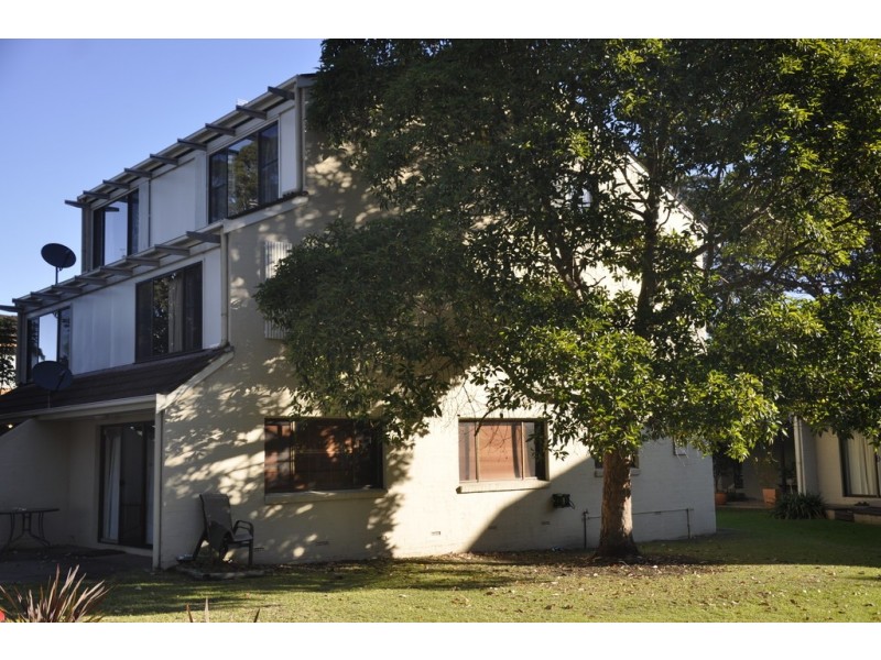 4/9 Beach Street (Winnima Lane), Huskisson NSW 2540
