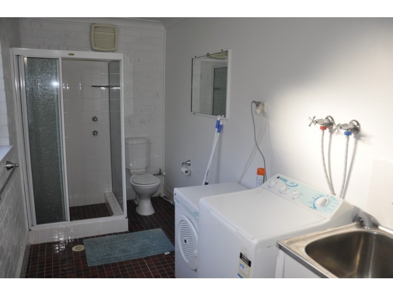 4/9 Beach Street (Winnima Lane), Huskisson NSW 2540