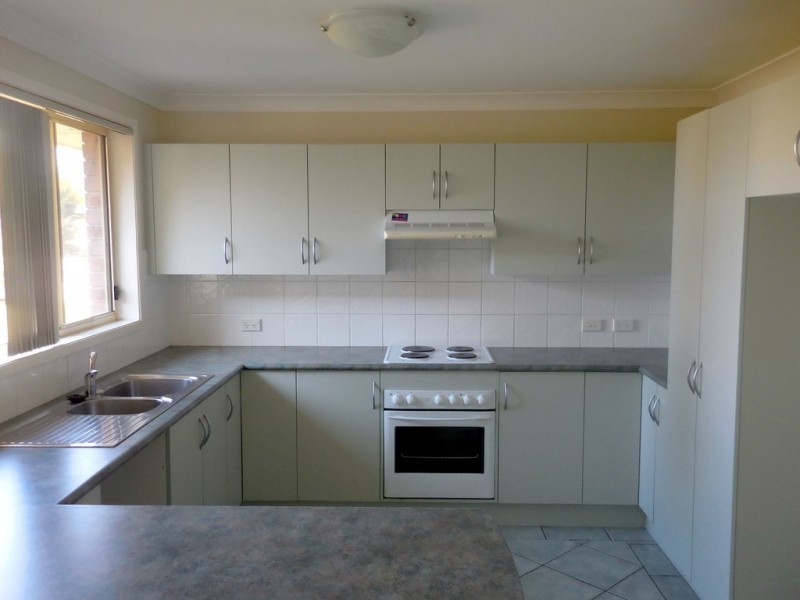 5 Apollo Cres, Worrigee NSW 2540