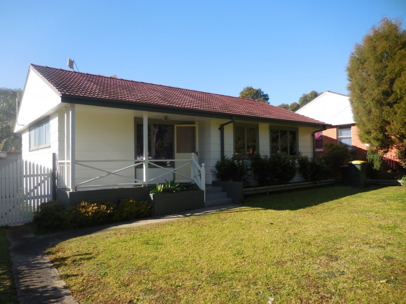 4 Quadrant Street, Nowra NSW 2541