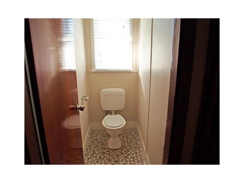 63 Kalandar Street, Nowra NSW 2541