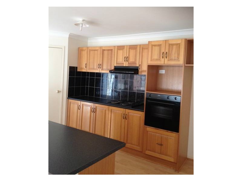 10 The Garden Walk, Worrigee NSW 2540