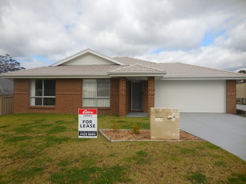 3a Nutans Cres, South Nowra NSW 2541