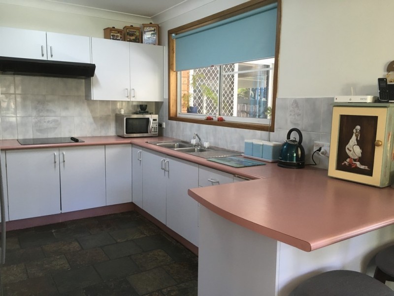 214 Walmer Avenue, Sanctuary Point NSW 2540