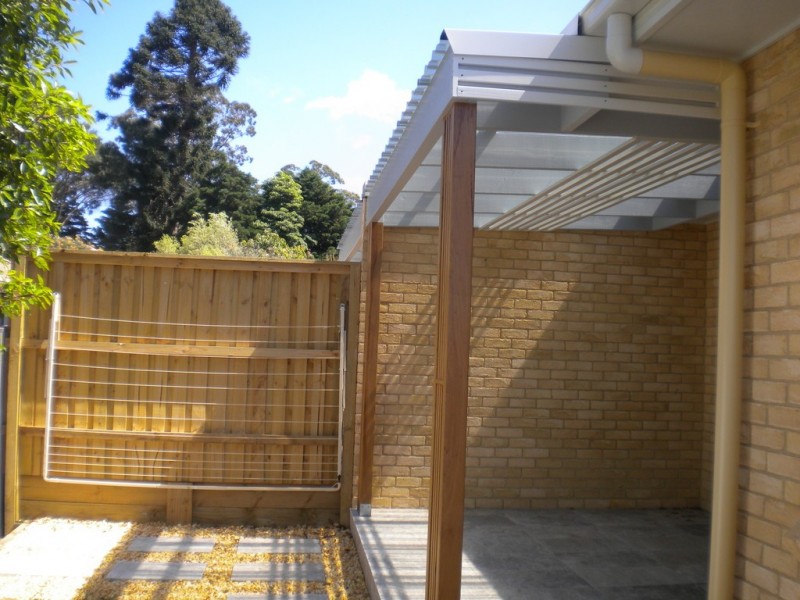 8/9 Harbour Boulevard, Bomaderry NSW 2541
