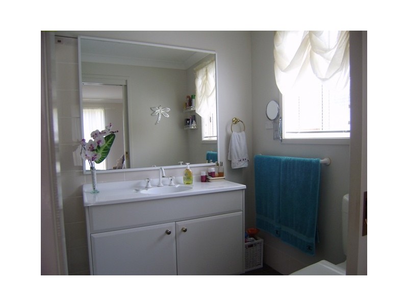 12 Hogbin Crescent, Sanctuary Point NSW 2540
