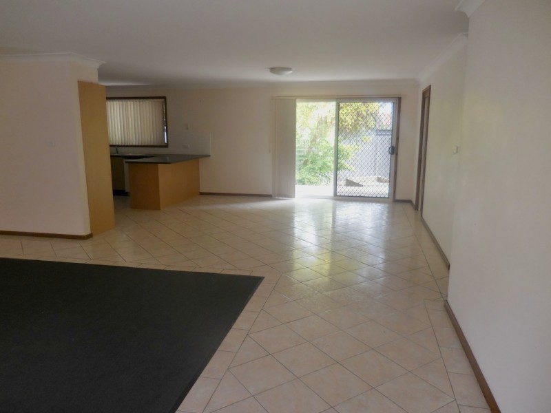 240 Illaroo Road, North Nowra NSW 2541