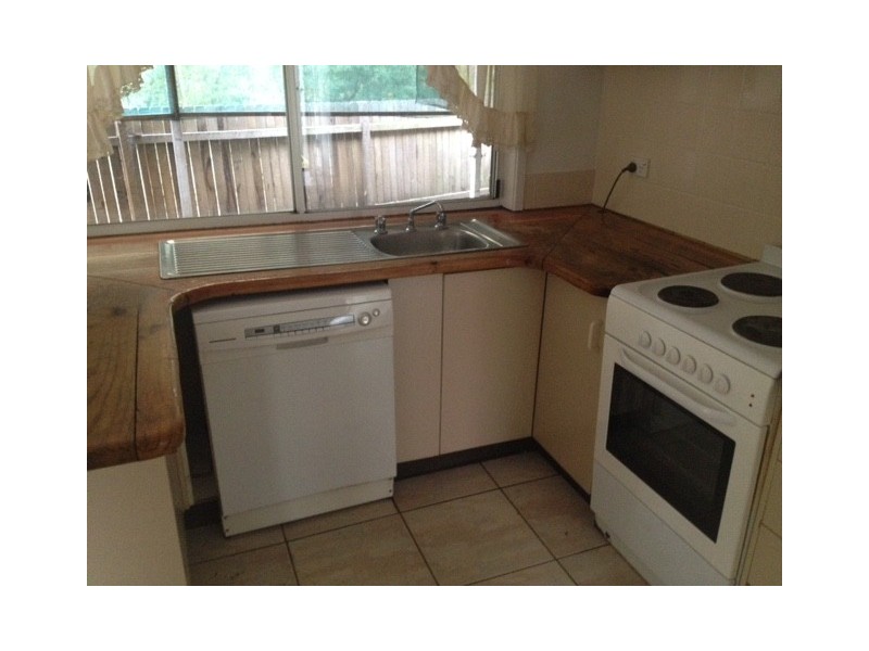 32 Moresby Street, Nowra NSW 2541