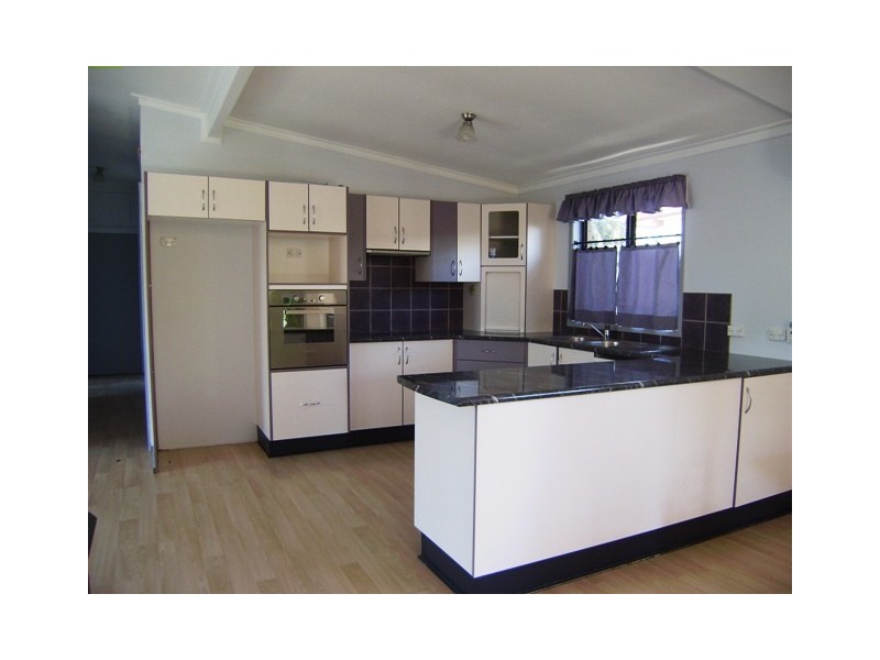 14 John Street, Basin View NSW 2540