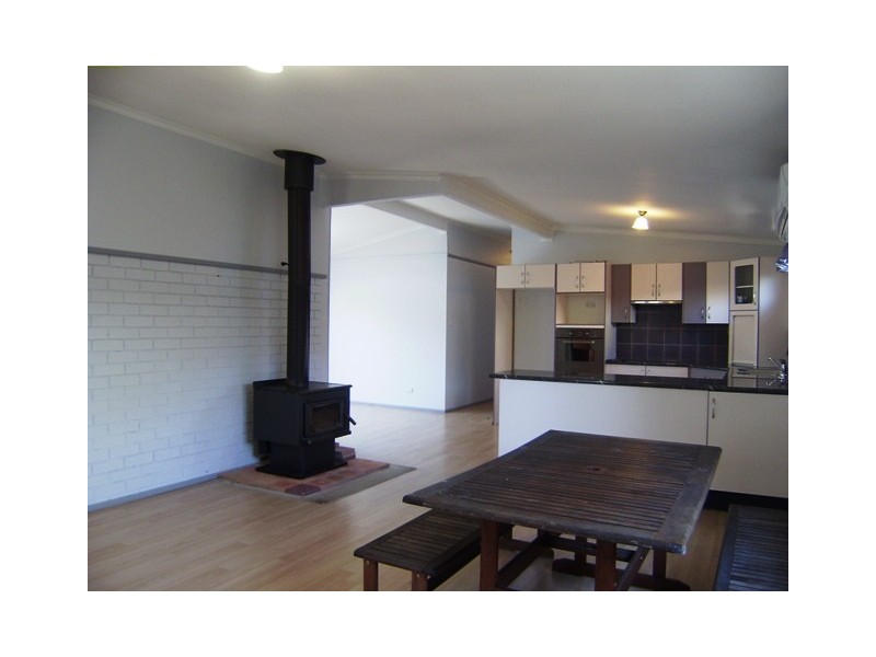14 John Street, Basin View NSW 2540