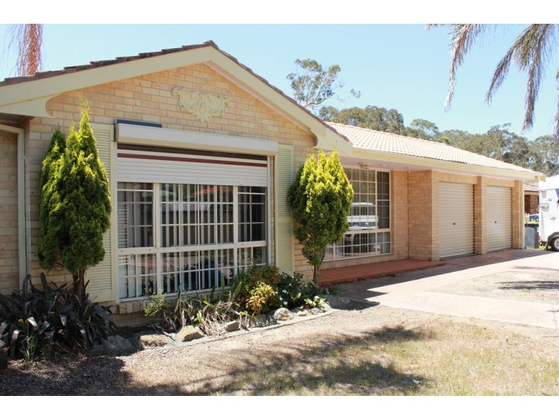 11 Robinia Way, Worrigee NSW 2540
