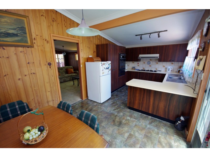 42 Carlton Crescent, Culburra Beach NSW 2540