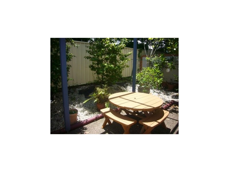 4/70 Currambene St, Huskisson NSW 2540