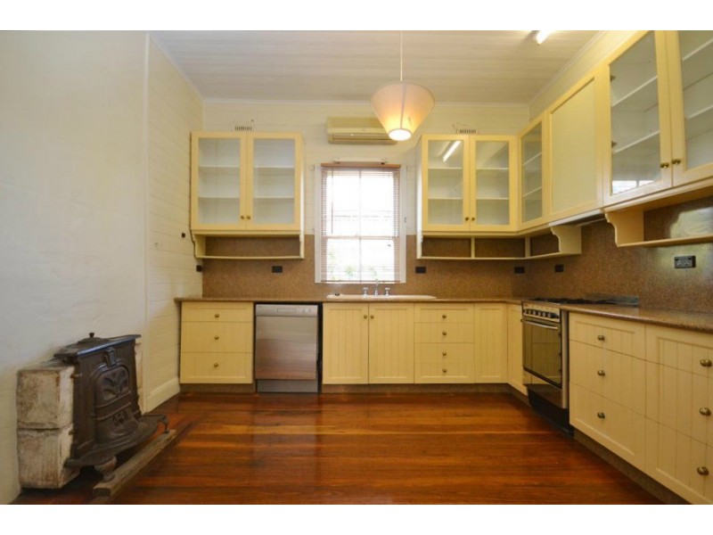 128 Osborne Street, Nowra NSW 2541