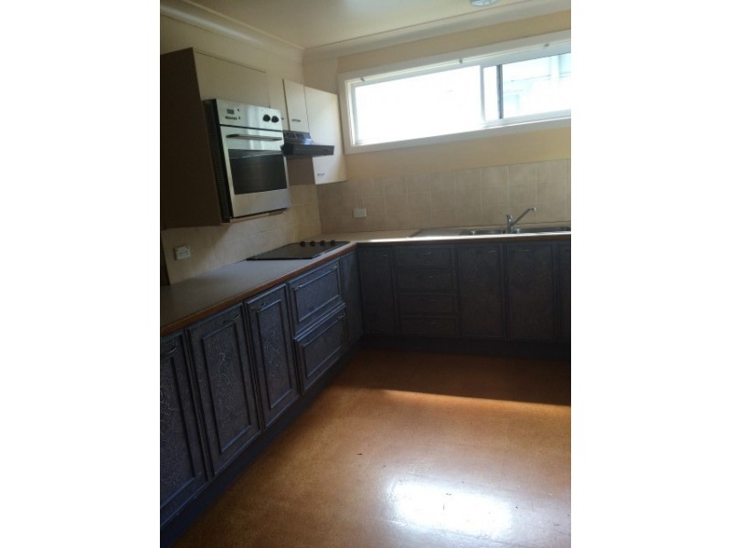 62 Illaroo Road, North Nowra NSW 2541