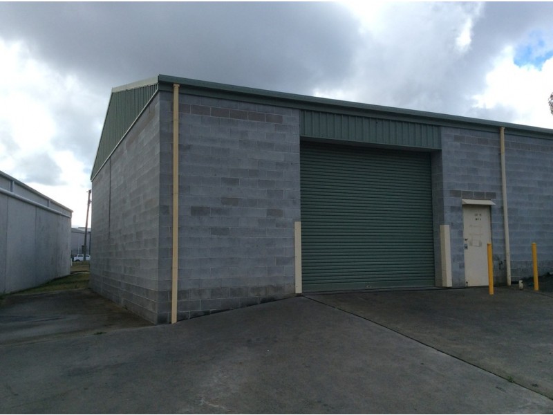 UNIT 4/ 31 NORFOLK AVENUE, South Nowra NSW 2541