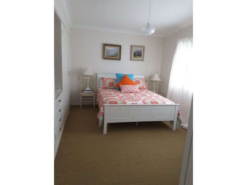 174 The lake Circuit, Culburra Beach NSW 2540