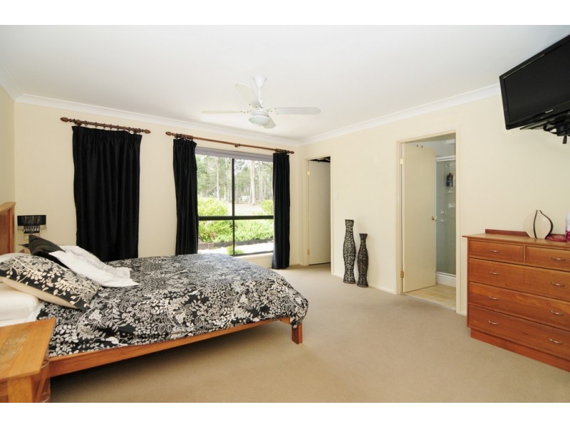 79 Timber Ridge Drive, Nowra Hill NSW 2540