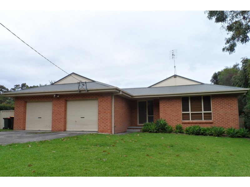 25 Yalwal Road, West Nowra NSW 2541