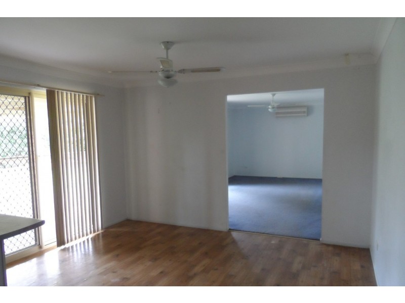 25 Yalwal Road, West Nowra NSW 2541