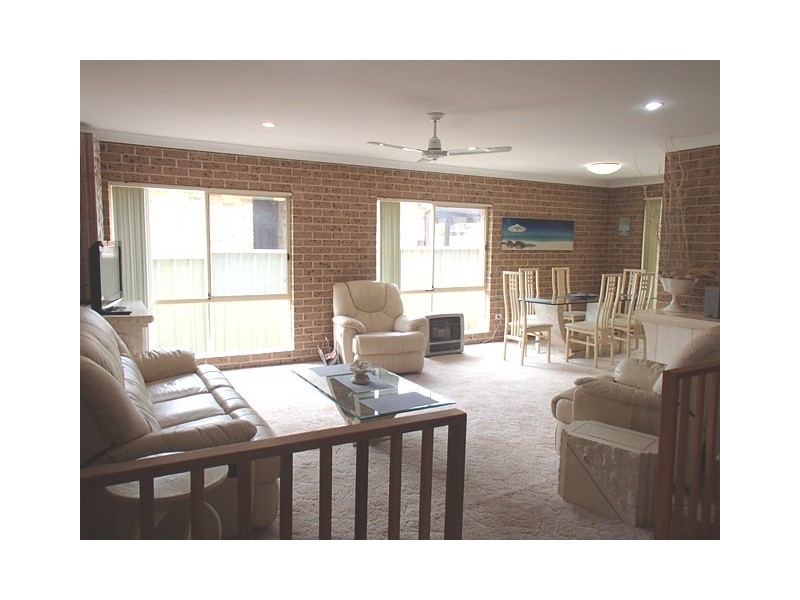7 The Triangle, Culburra Beach NSW 2540