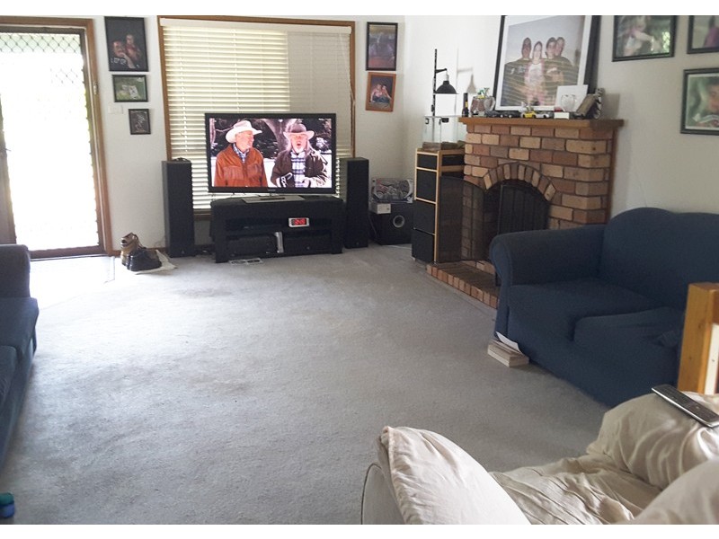 24 Roskell Road, Callala Beach NSW 2540