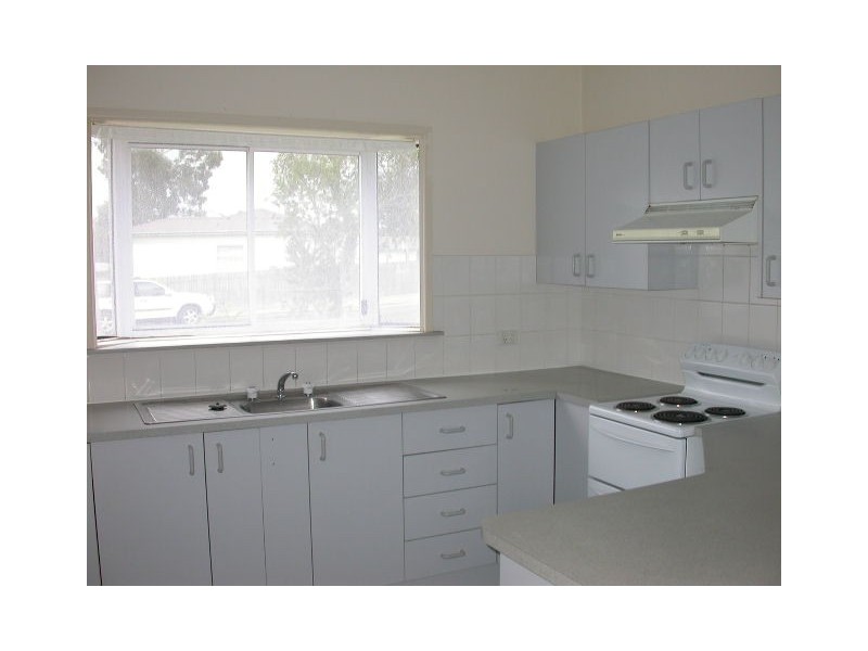 3A McDonald Avenue, Nowra NSW 2541